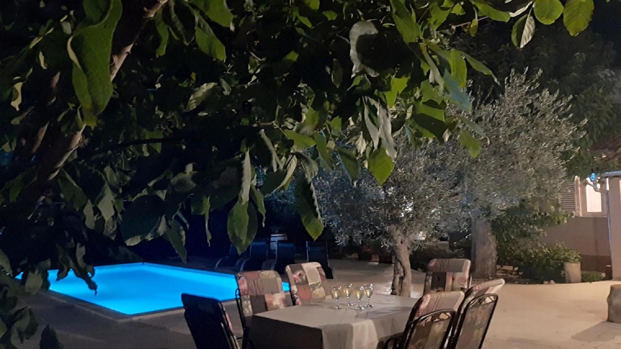 Ferienhaus Aqua Mit Pool Jadreski Екстер'єр фото